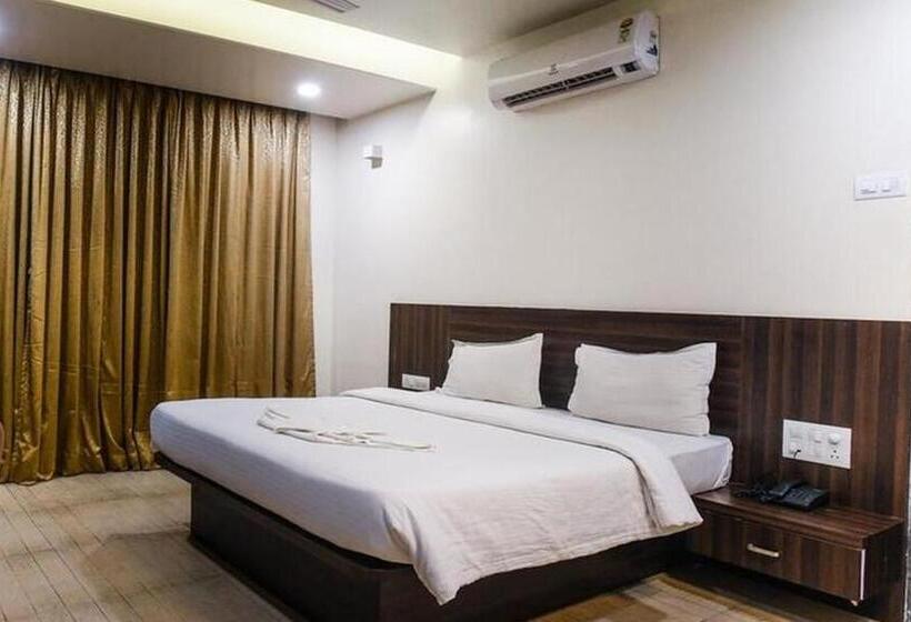标准间, Manasi Inn