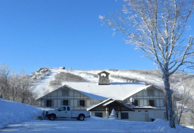 디럭스 스튜디오, Top Of The Beech Inn