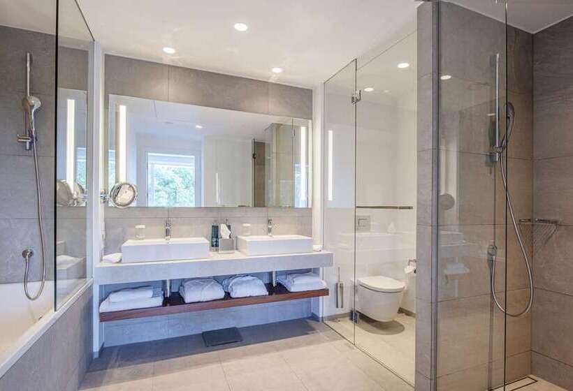 스탠다드 룸 킹사이즈 침대, Joinery Hotel Pittsburgh, Curio Collection By Hilton