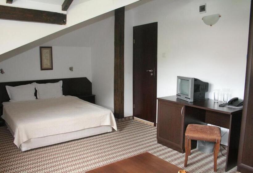 Номер Стандарт Вид на Горы, Family Hotel Bile