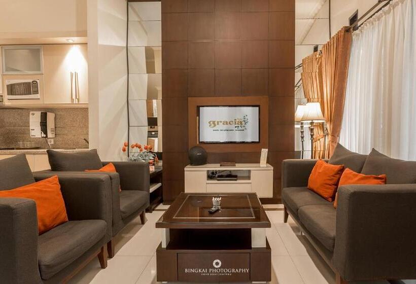 Вилла Deluxe 2 Спальни с Бассейном, Gracia Spa Resort
