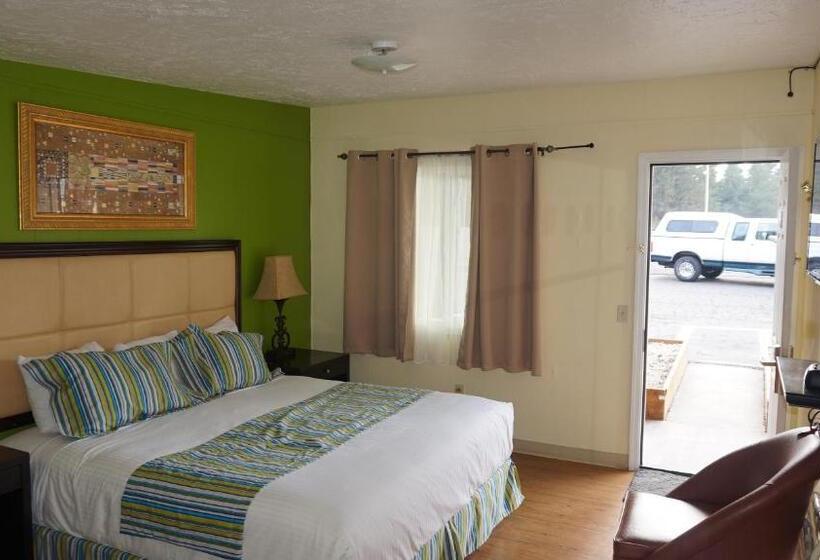 Люкс Deluxe Кровать Кинг, Eagle Crater Lake Inn