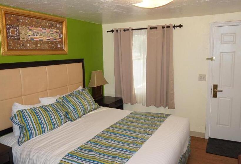 Номер Deluxe, Eagle Crater Lake Inn