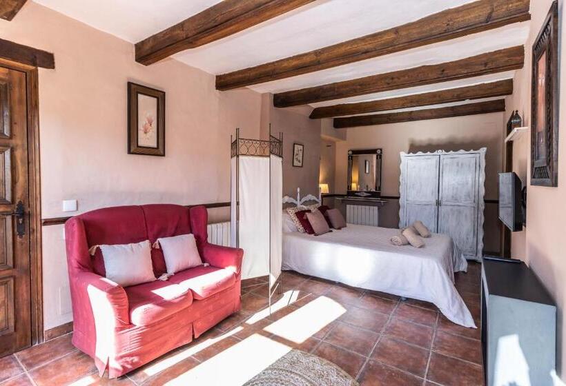 جناح سوبيريور, El Querol Vell