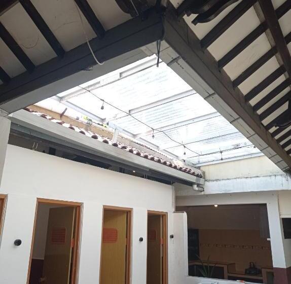 Кровать в Общей Комнате, Zzz Hostel Ijen