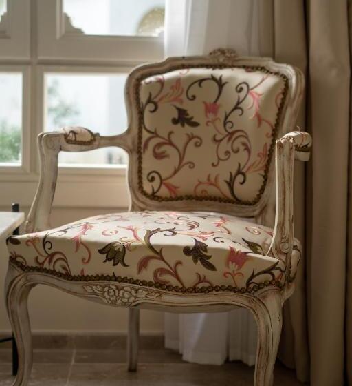 수피리어 룸, Nawara Residence