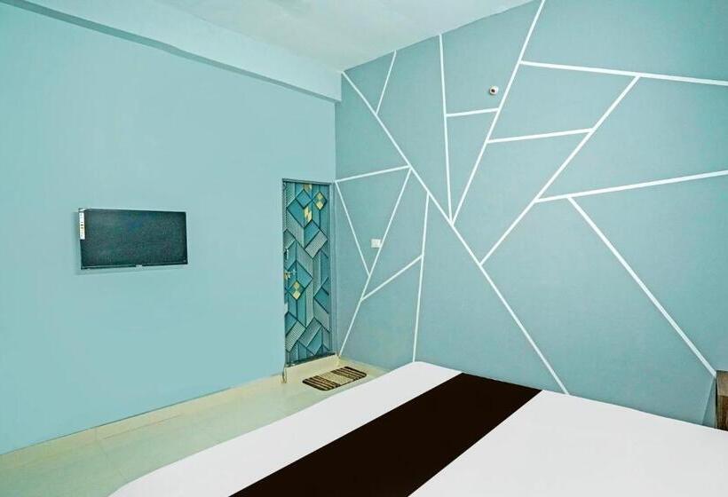 Трехместный Номер Классика, Oyo Hotel Nova