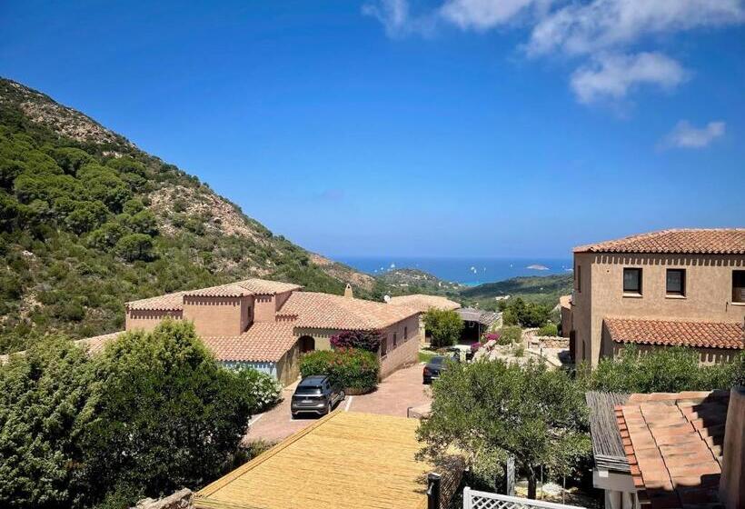 اتاق استاندارد, Matty & Yla   Costa Smeralda