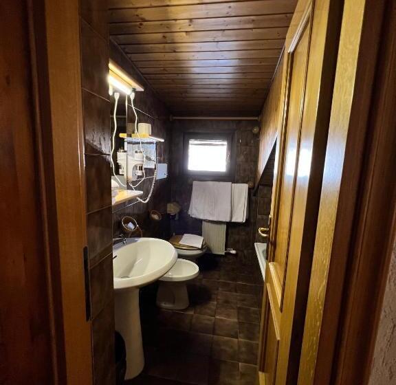 スタンダードトリプルルーム, Albergo Ristorante Al Fratè Da Streza