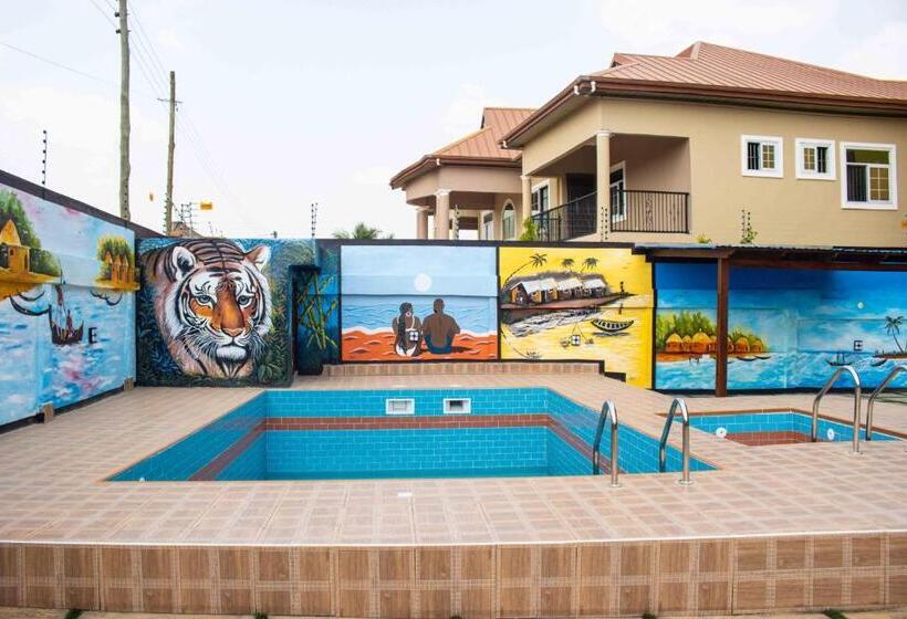 Номер Стандарт Вид на Бассейн, Stay Easy Apartments Ghana