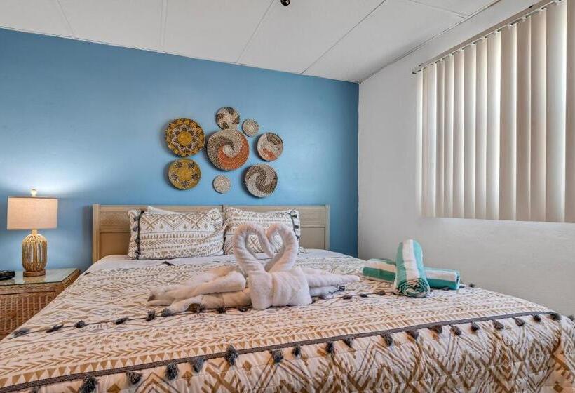 آپارتمان 1 خوابه همکف, Tropic Terrace #19   Beachfront Resort Suite
