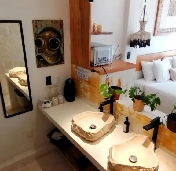 Estudi Deluxe, Ikal Island Garden   Adults Only