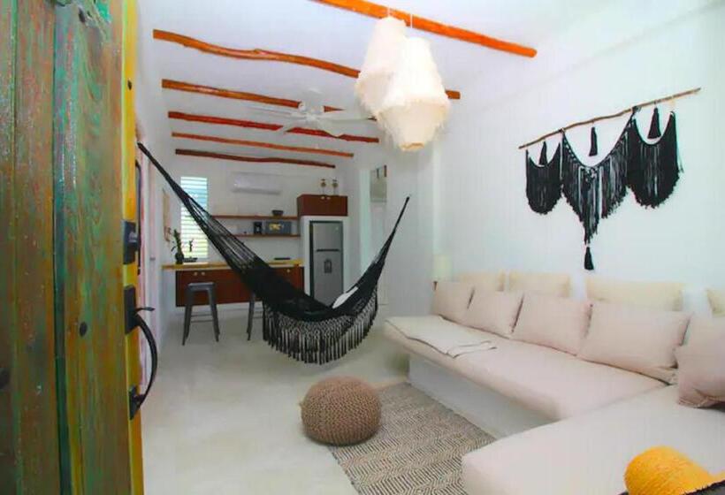 Suite Vista Jardí, Ikal Island Garden   Adults Only