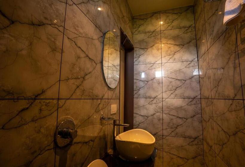 Номер Deluxe, Stay Leisurely Pavillion By The Hills, Lonavala Stadium View Rooms