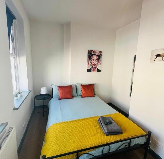 חדר אקונומי, Kilburn Guest Rooms 167