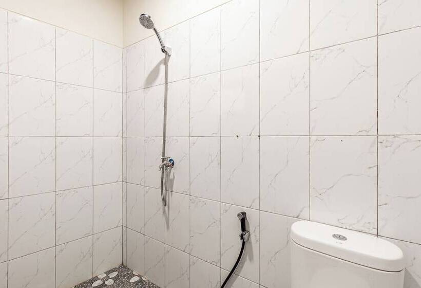 Номер Deluxe, Oyo 94152 Pondok Wisata Alan Dinah