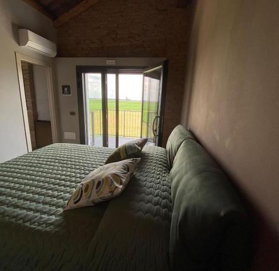 Семейный Номер, Villa Ferri Agriturismo Perke