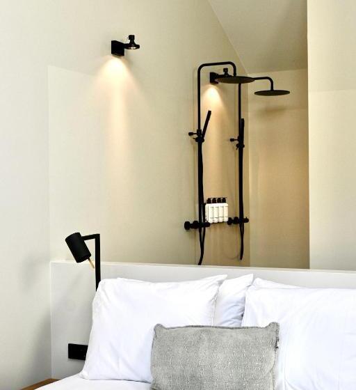 Люкс с Балконом, Van Heeckeren City Centre Jacuzzi Lofts