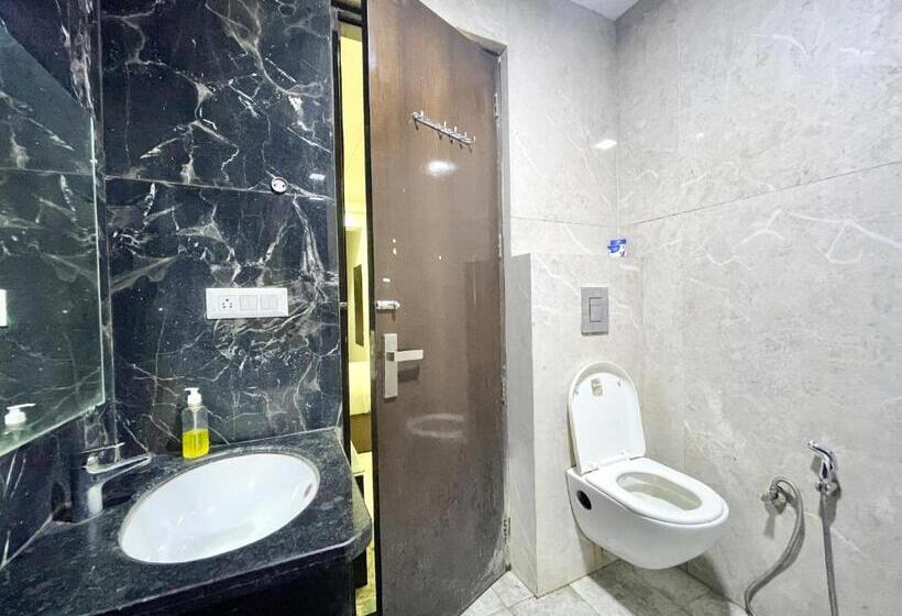 디럭스 룸, Ray Ban ! Haridwar होटल रे बन ரே பான் ஹோட்டல் Fully Air Conditioned Hotel, Lift Wifi And Parking Ava