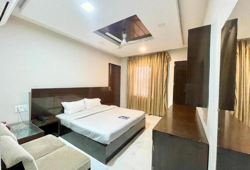 스탠다드 싱글 룸, Ray Ban ! Haridwar होटल रे बन ரே பான் ஹோட்டல் Fully Air Conditioned Hotel, Lift Wifi And Parking Ava