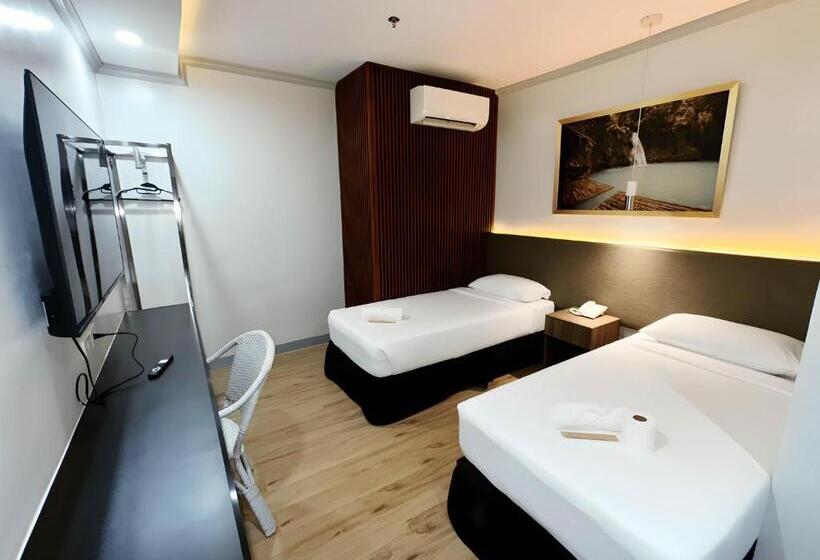Номер Superior, Madison Suites