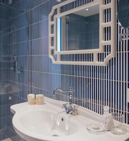 Люкс с Террасой, A Mare Boutique Hotel & Spa
