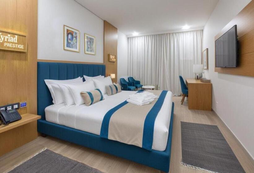 חדר סופריור עם מיטת קינג, Kyriad Prestige City Center Tunis