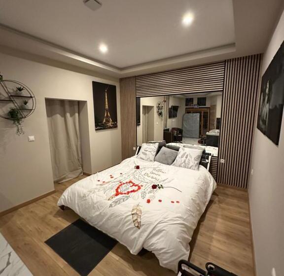 Номер Стандарт, Jacuzzi & Sauna Herrlisheim