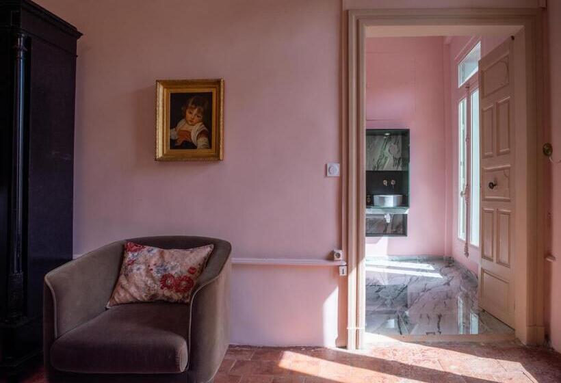 Номер Стандарт, La Maison Odette