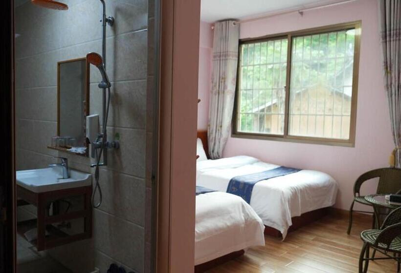 Семейный Номер, Chenkun Guesthouse