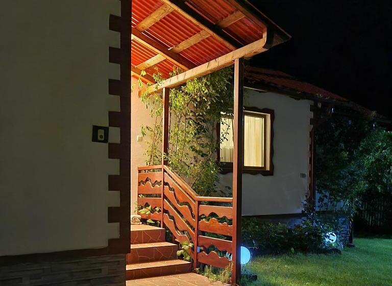 Апартаменты 2 Спальни, Pensiunea Casa Madalina