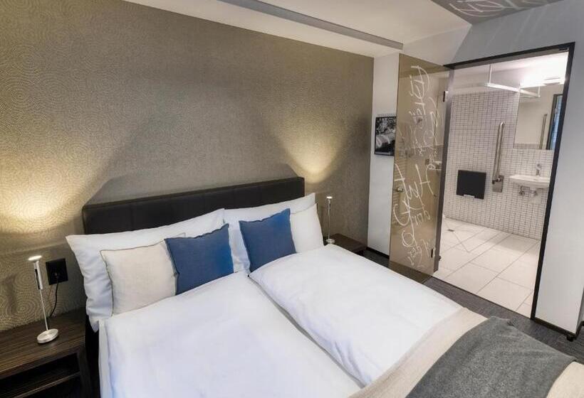 Номер Стандарт Адаптированный для Инвалидов, Boutique Hotel Reiser