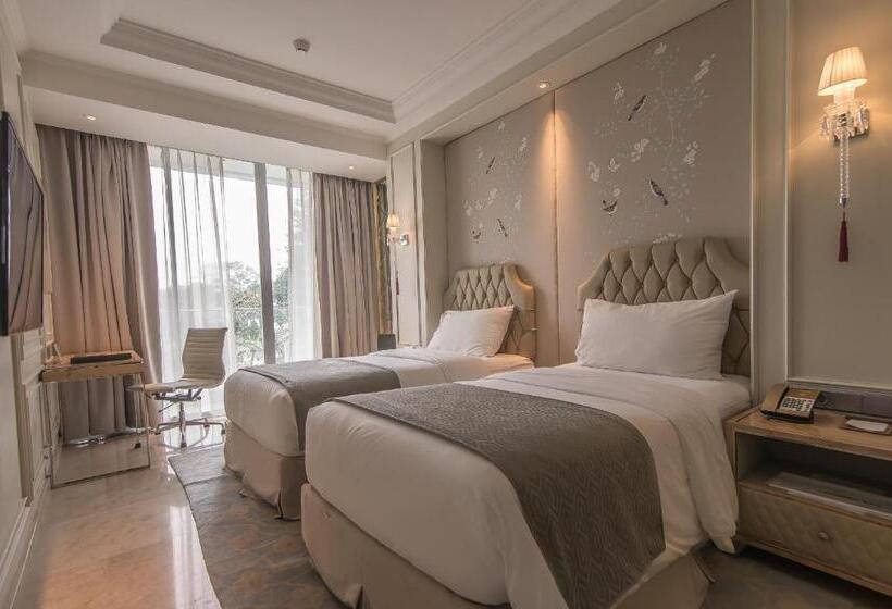Апартаменты Deluxe 2 Спальни, Art Deco Luxury Hotel & Residence