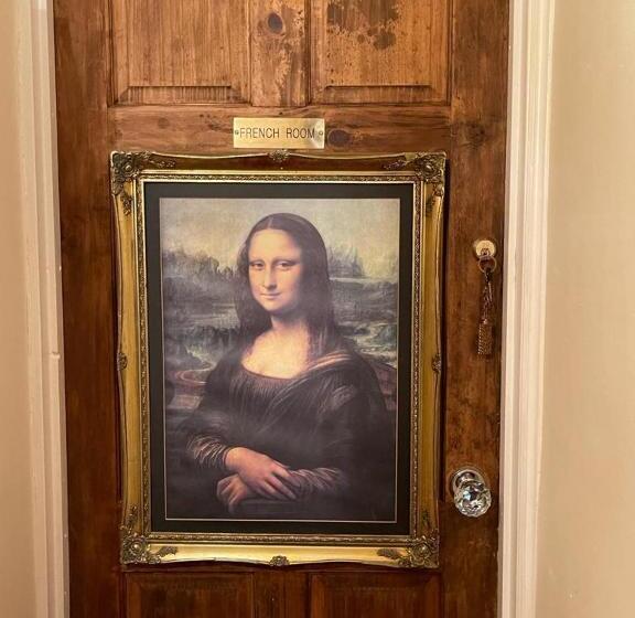 Номер Deluxe, Olivia House