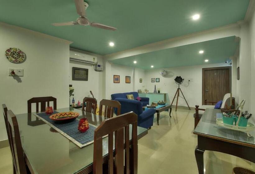 اتاق سوپریور با تخت بزرگ, Harmony House   A Boutique