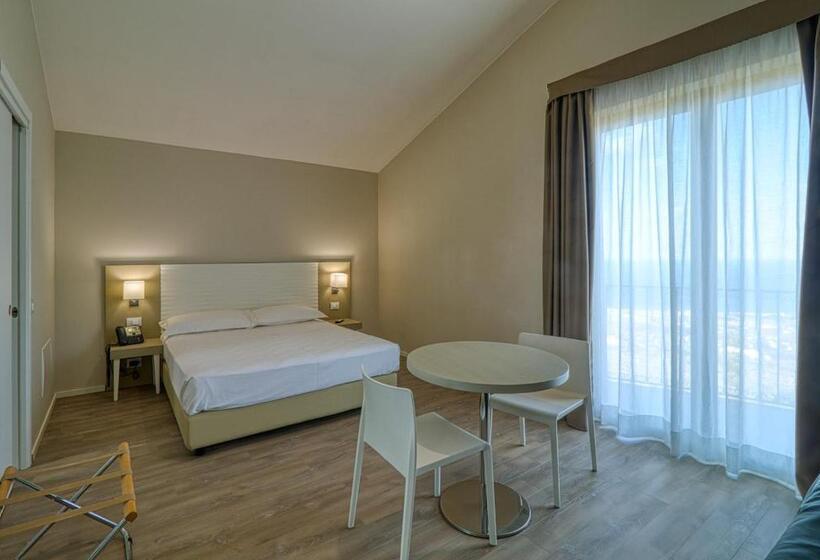 اتاق لوکس با بالکن و چشم‌انداز دریا, Venere Di Erice Resort & Spa