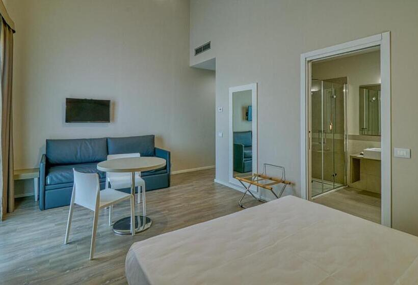 اتاق خانوادگی با چشم‌انداز کوه, Venere Di Erice Resort & Spa