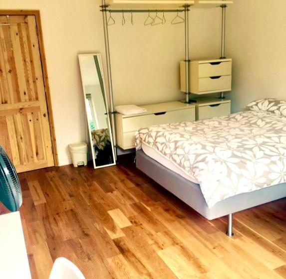 Номер Стандарт с Балконом, Waterloo Central London   Private Rooms In Shared Apartment