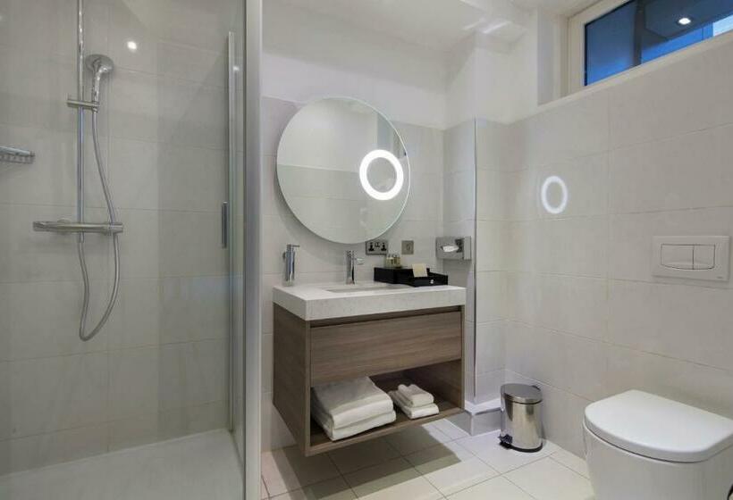 디럭스 스튜디오, Fraser Suites  Abuja