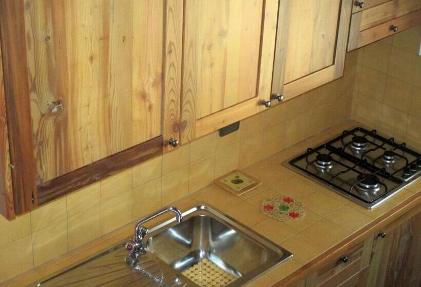 Номер Стандарт с Балконом, B&b Villa Dalegno