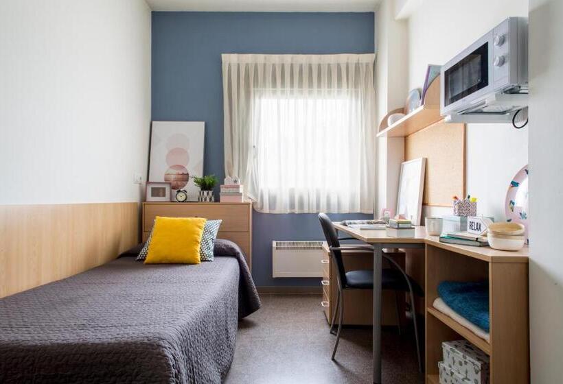 스탠다드 스튜디오, Residencia Universitaria As Burgas