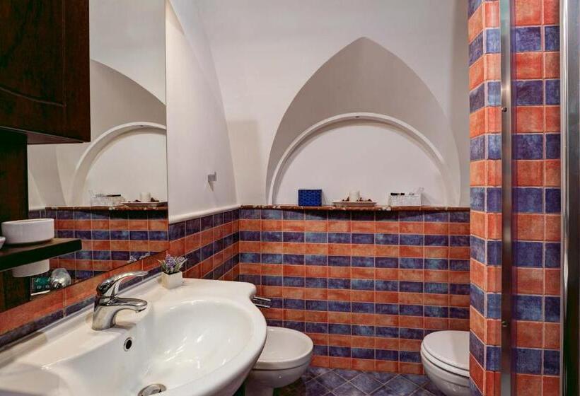 غرفة قياسية مزوَّدة بشُرفة, Cuore Di Sorrento Suites