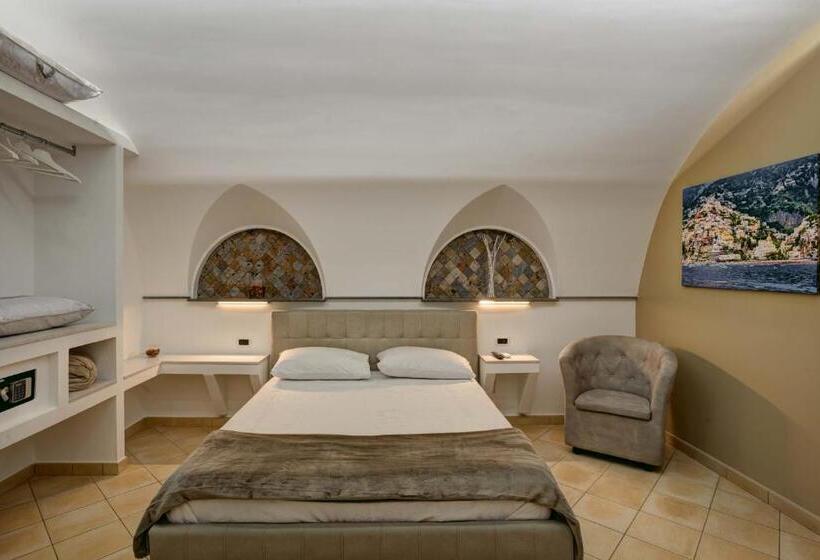 غرفة قياسية مزوَّدة بشُرفة, Cuore Di Sorrento Suites
