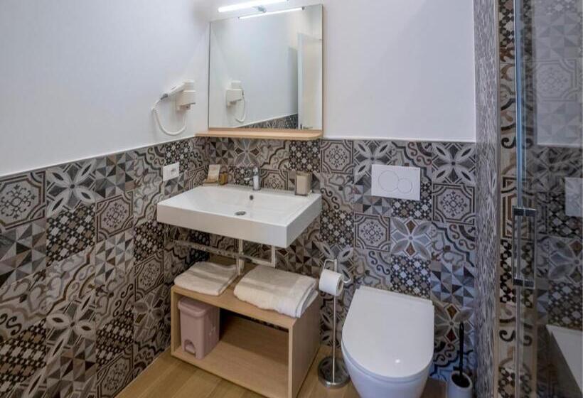 جناح عائلي, Cuore Di Sorrento Suites