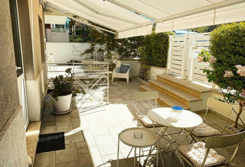 اتاق لوکس سه تخته, B&b 125metri Sul Mare