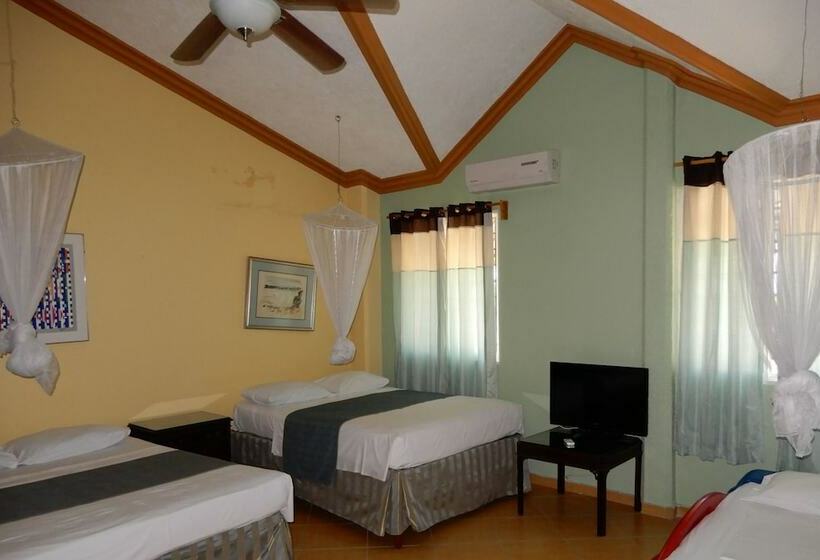اتاق استاندارد با چشم‌انداز باغ, Hôtel Villa Lamarre