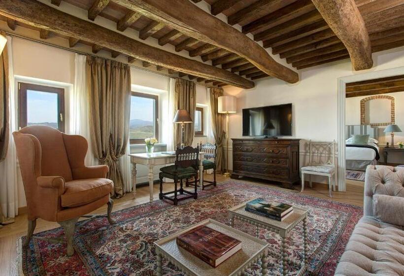سوئیت 2 خوابه, Villa Le Calvane