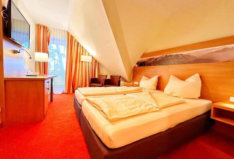 1 Bedroom Apartment Lake View, Seespitz Gästehaus
