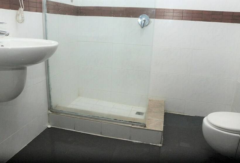 اتاق لوکس, The Crib Hotels