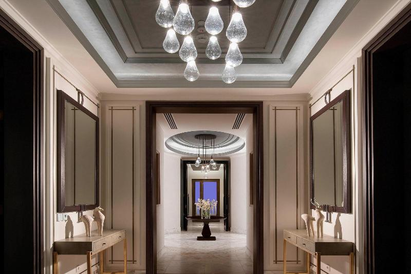 سوئیت پرزیدنت, The St. Regis Astana